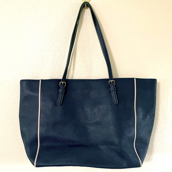 Coach Turnlock Tote in Edgestain Leather Mineral Blue Navy - Picture 5 of 13